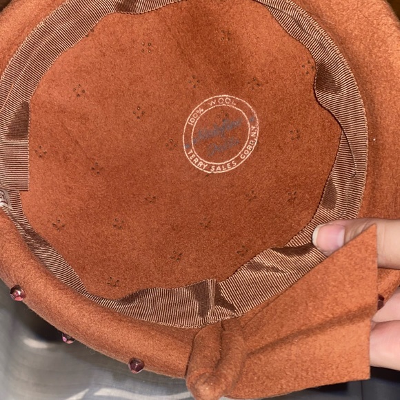 Wool Beret/ Vintage - Picture 2 of 6